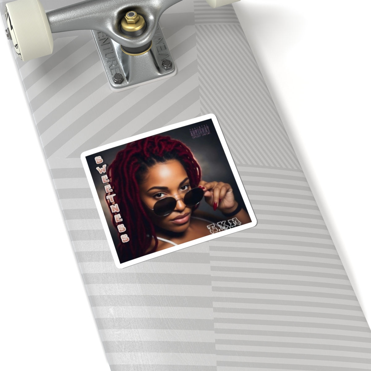 Sweetness Portrait Kiss-Cut Sticker — Retro Sunglasses Woman Laptop Decal